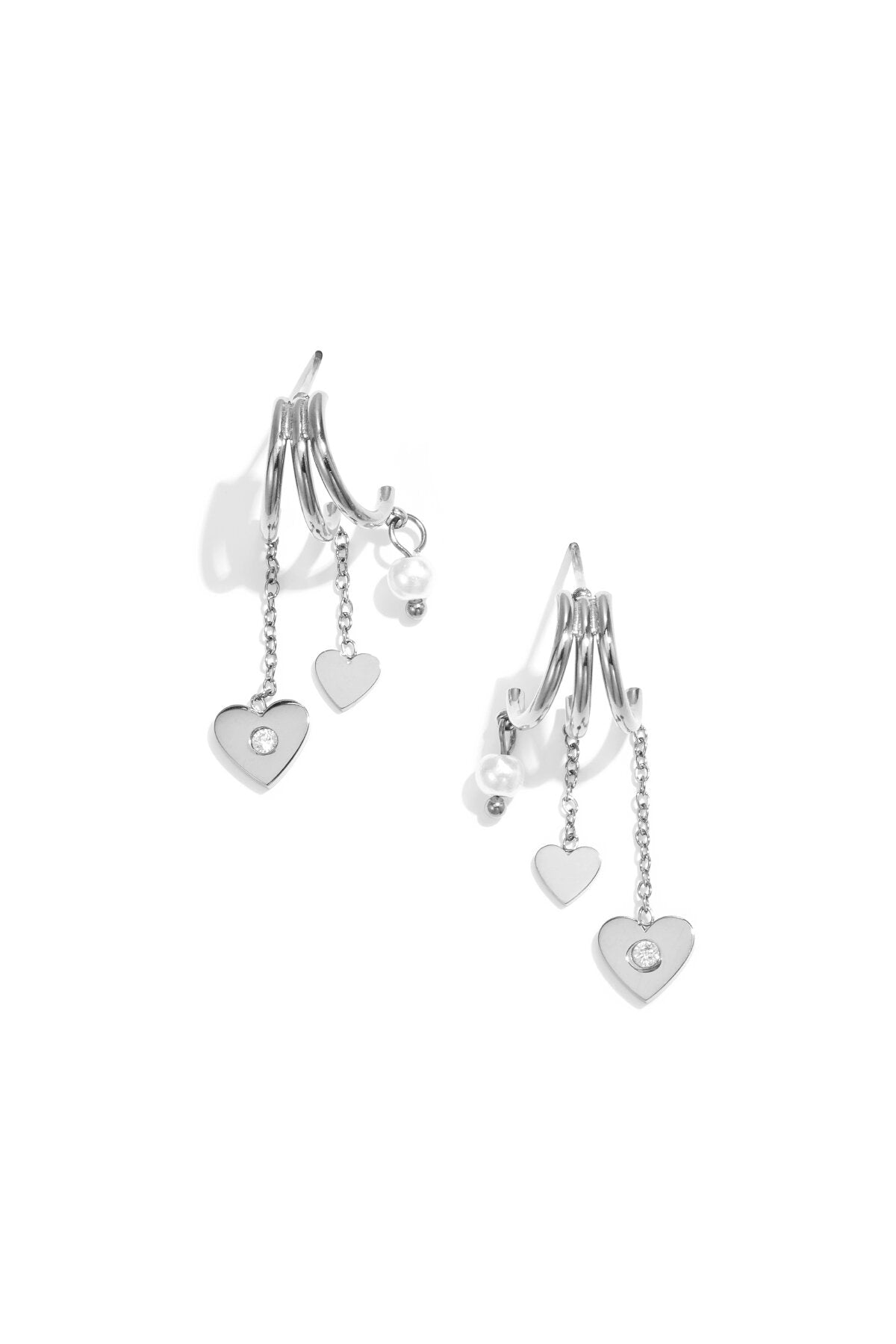 Triple earrings with heart pendants and pearl