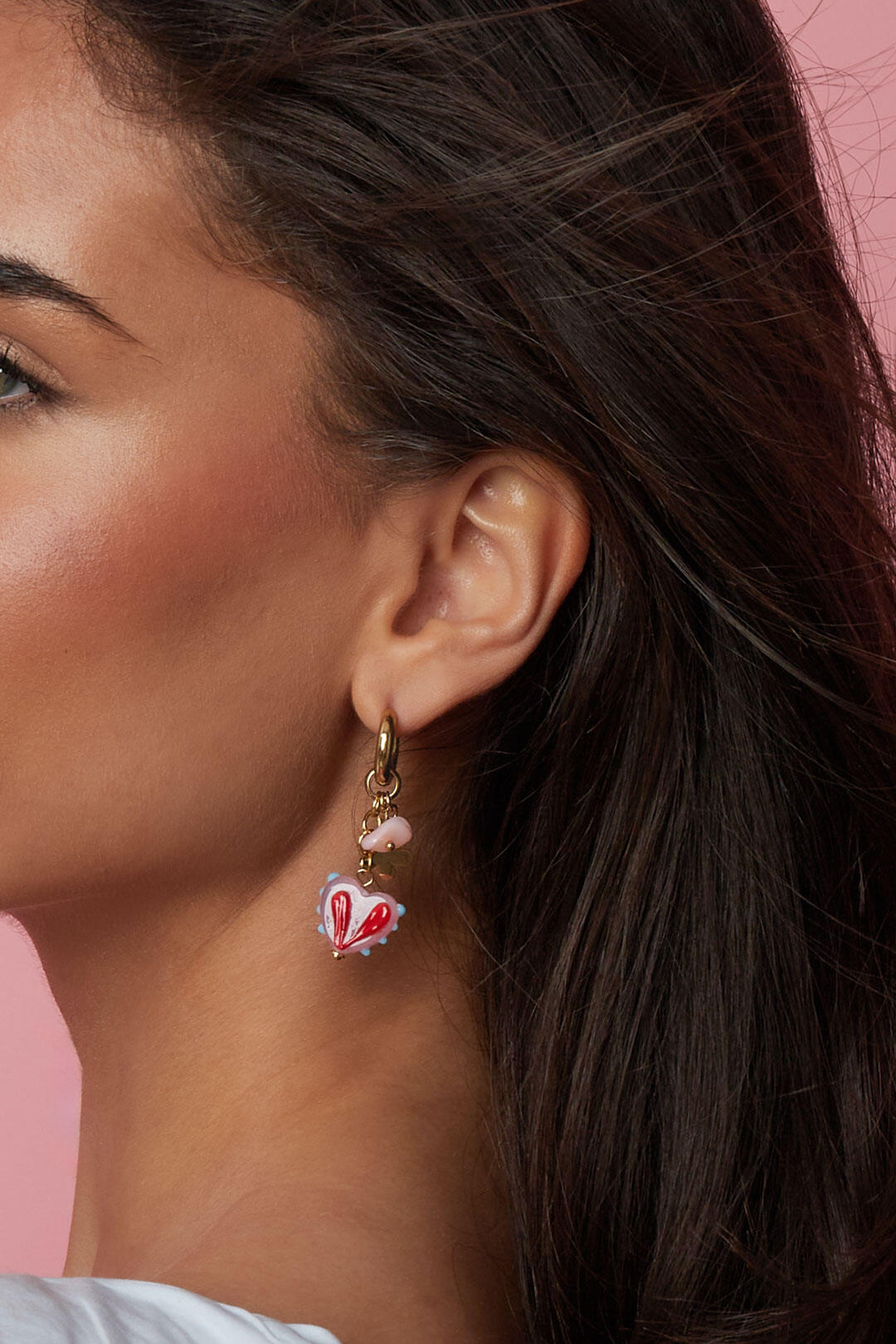 Earrings with colorful heart charms