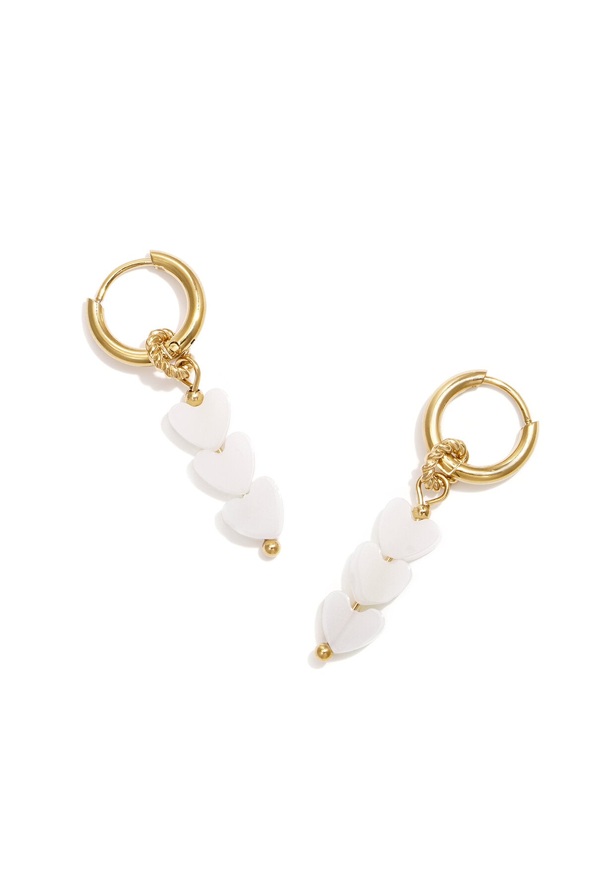 Small hoop earrings with 3 heart-shaped beads
