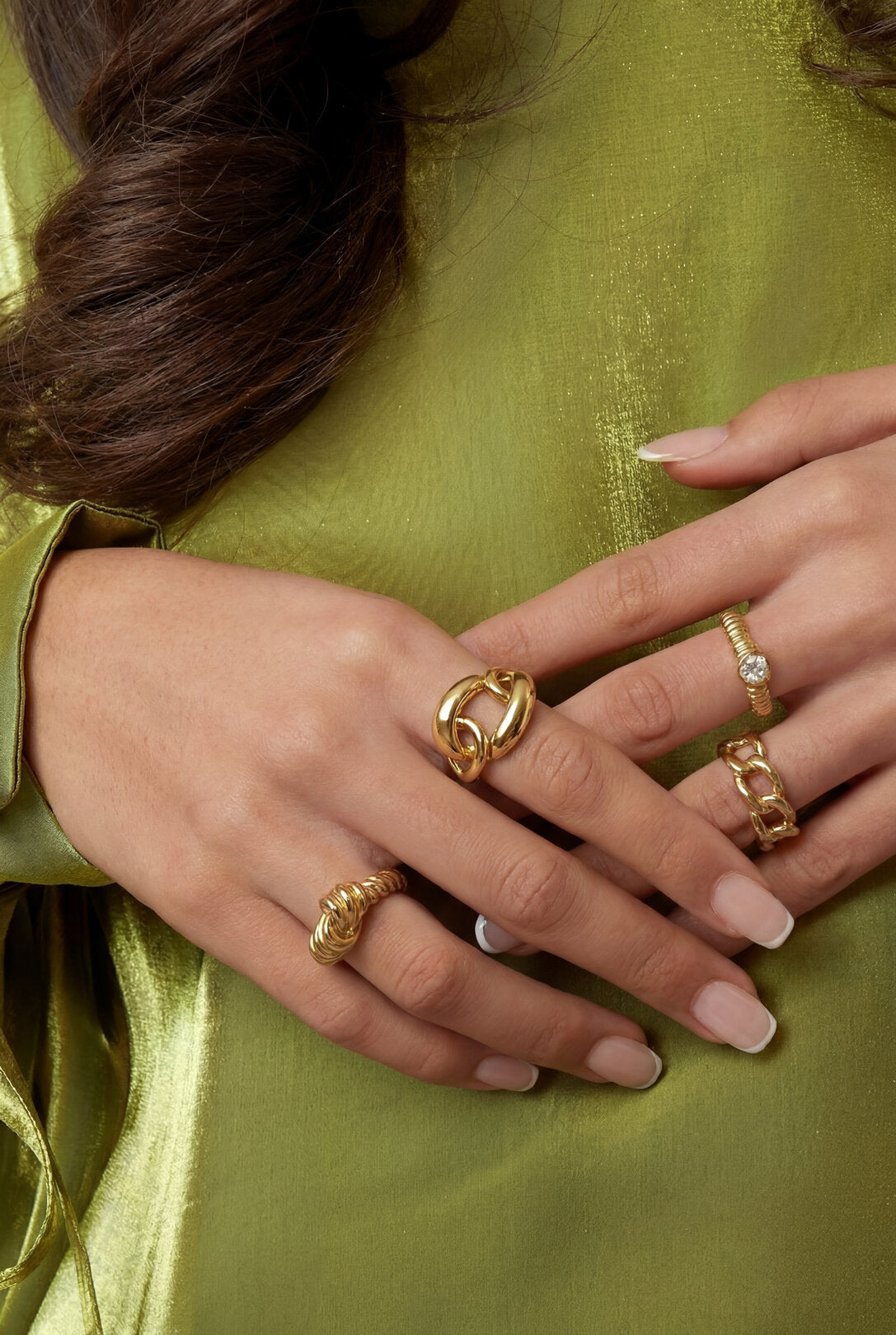 Statement ring with large link