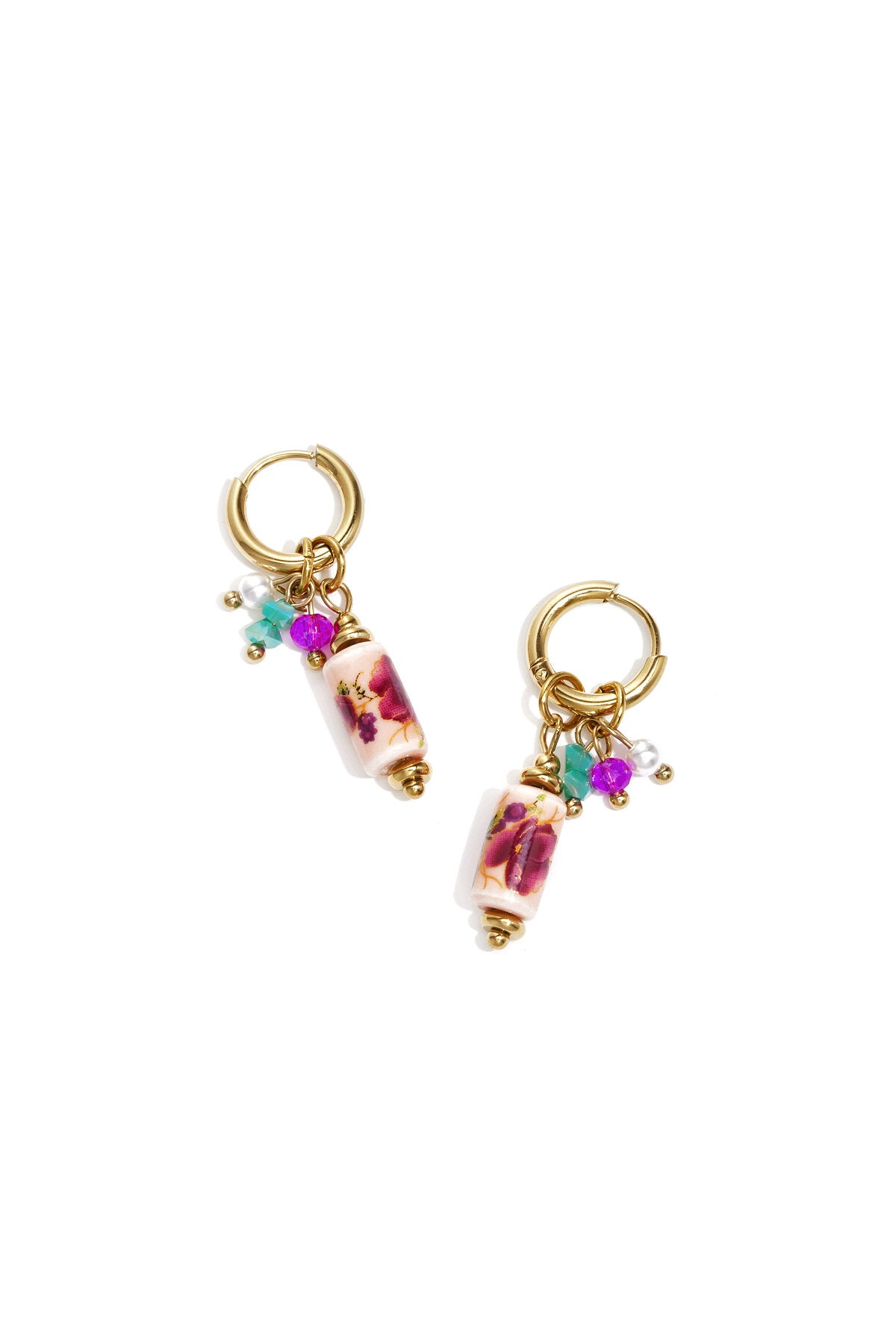 Earrings with dangling beads and a floral print