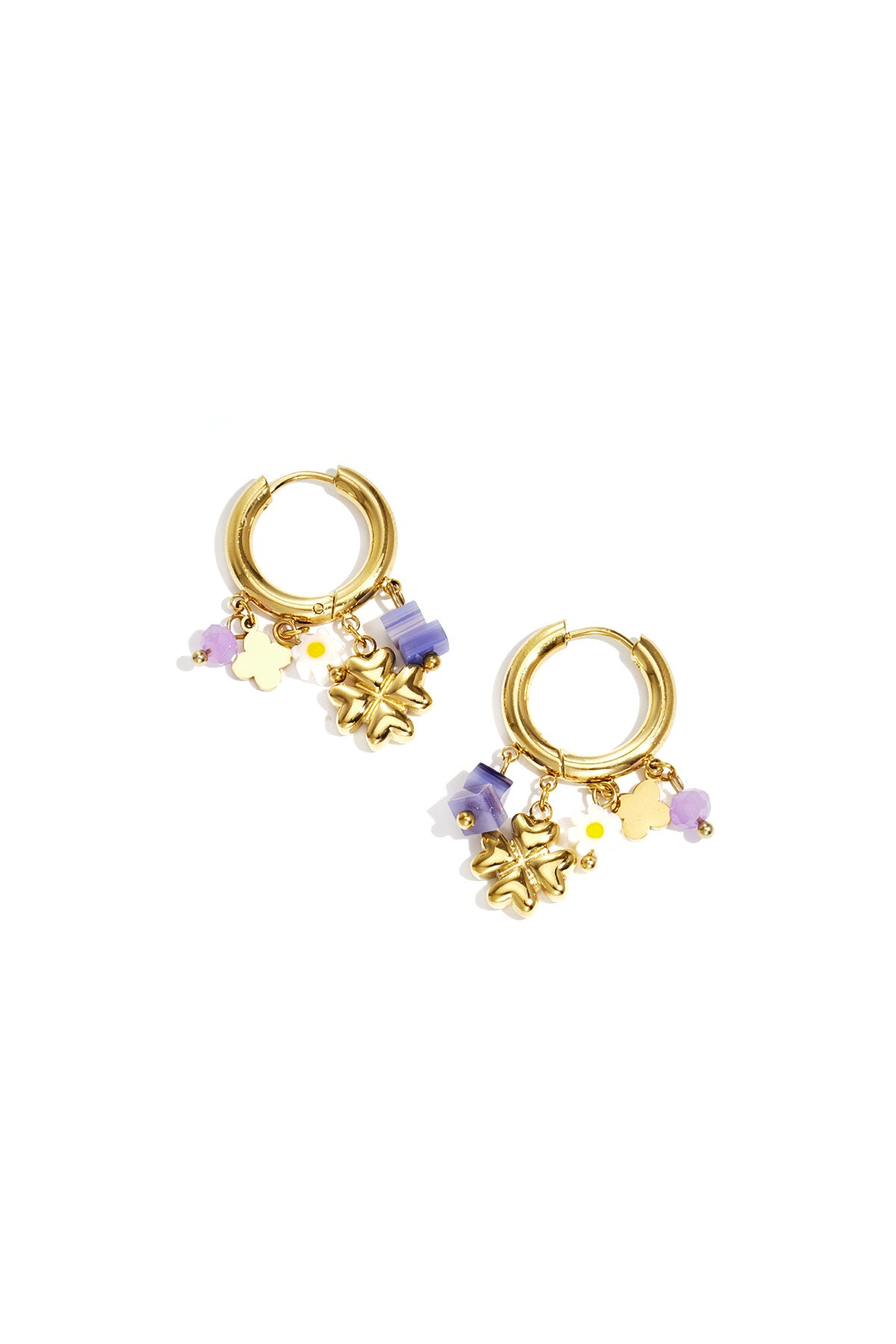 Small hoop earrings with hanging chain and beads